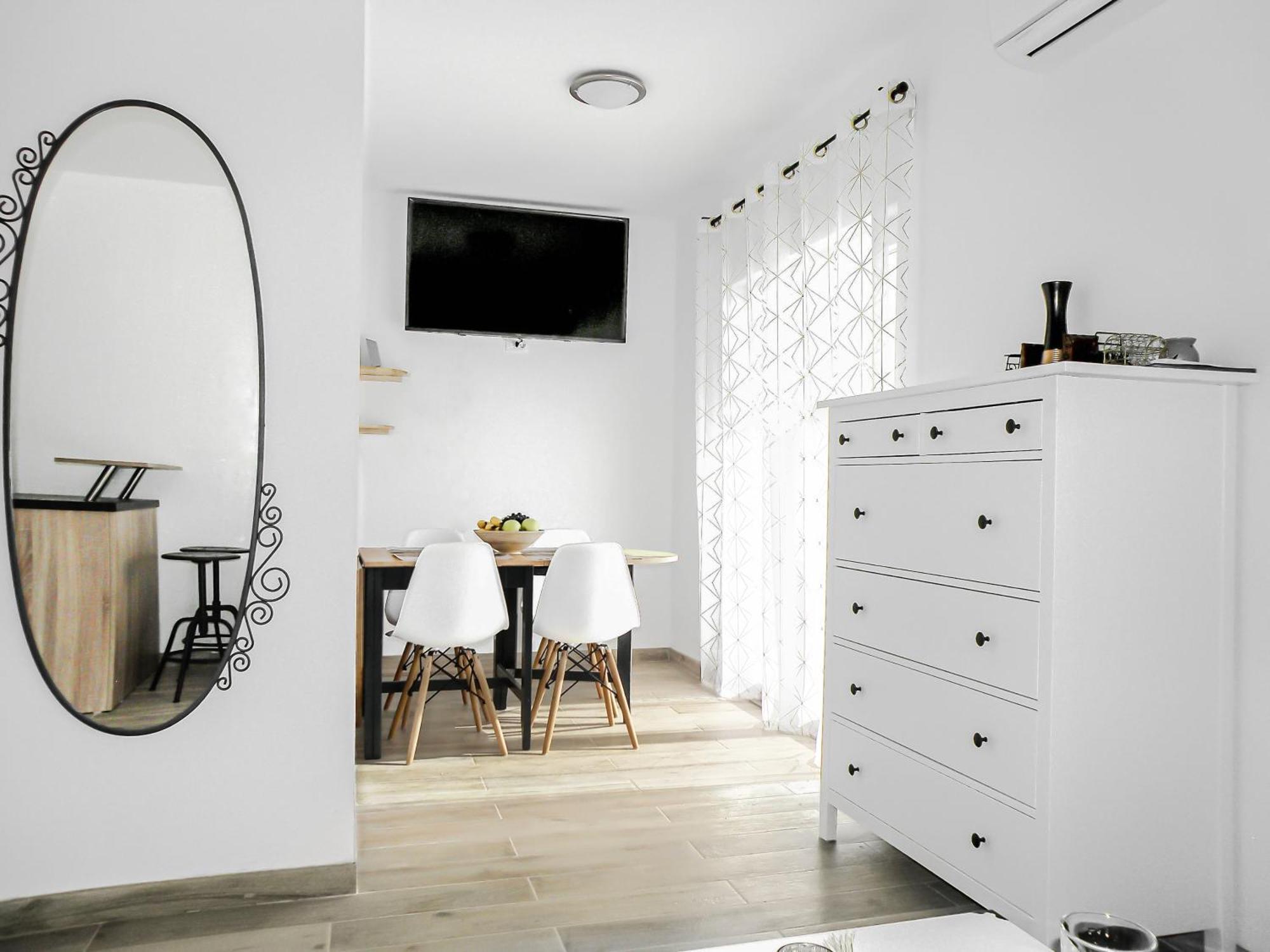 Apartment With Terrace And Free Parking - Beach Nearby Split Dış mekan fotoğraf